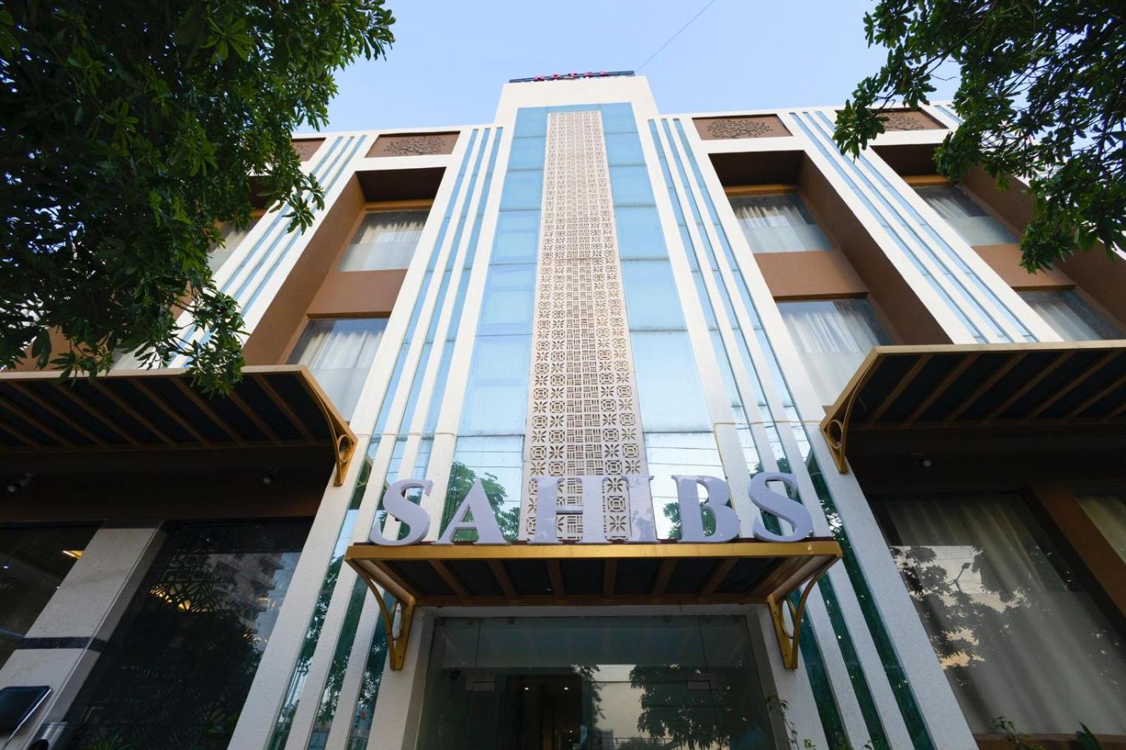 Hotel Sahibs The Lighthouse Agra  Buitenkant foto